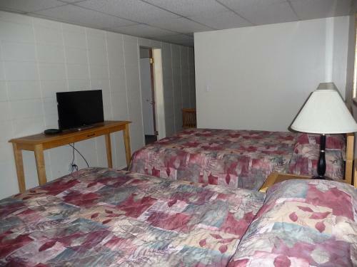 Sunnycrest Motel