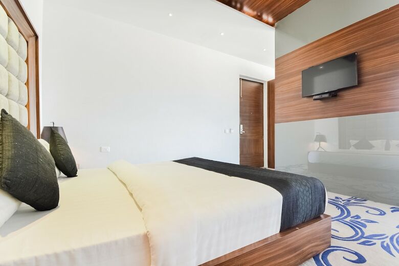 Palette - Hotel Solitaire Grand
