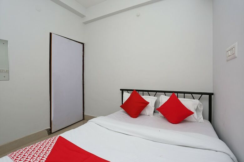 Hotel Oyo 37181 Stay Ekante