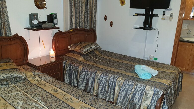 Hotel Astrofegia Beach Villa