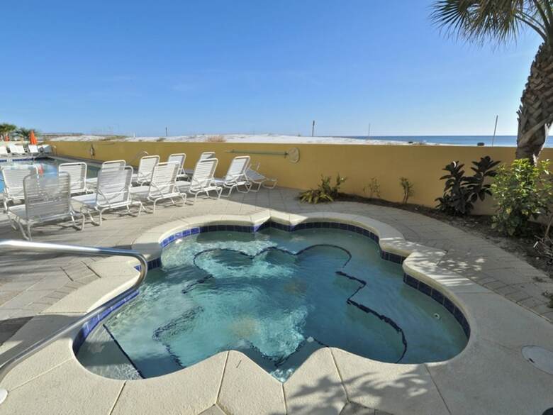 Pelican Isle 606