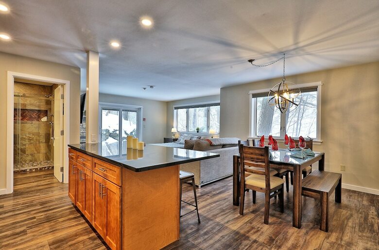 Apartamentos Sunny Days Suite At Killington! 3rm/sleeps 10