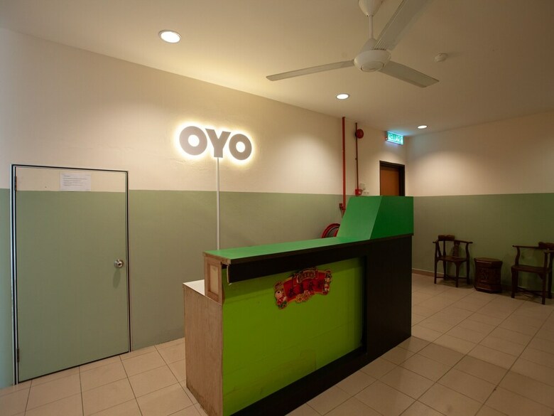 Oyo 89487 Space Hotel