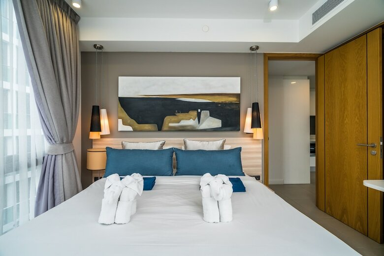 Oceanstone Resort By Lofty