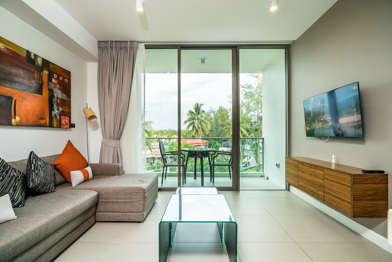Oceanstone Resort By Lofty
