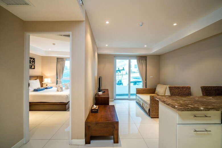 Kata Ocean View Condominium By Lofty