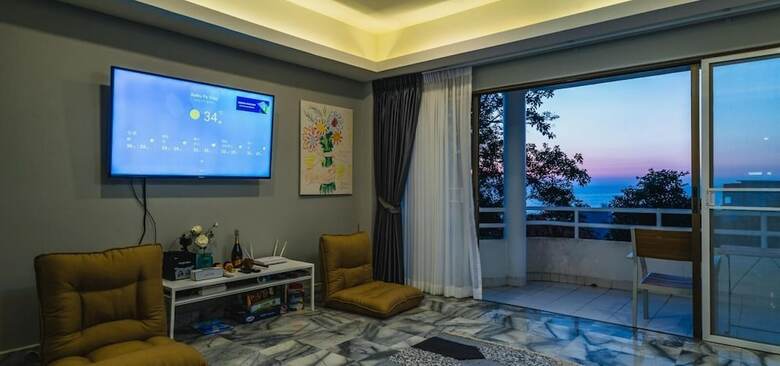 Patong Hill Villa By Lofty
