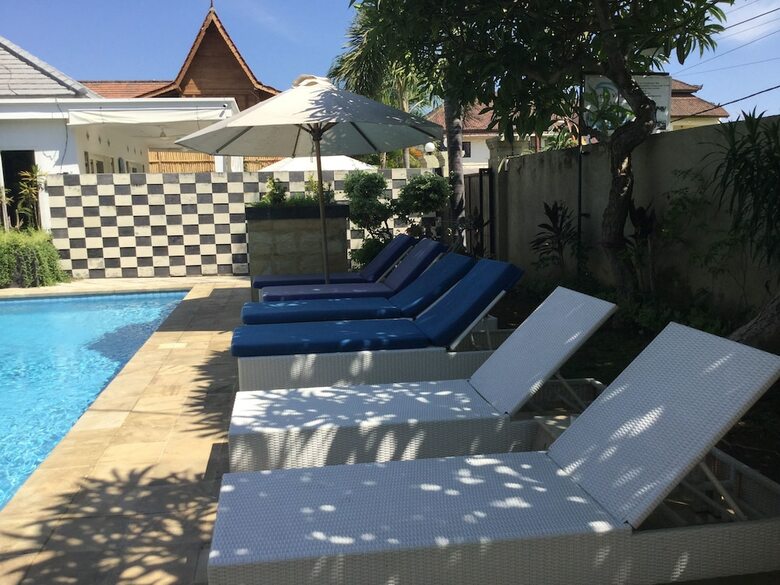 Hotel Kartika Villas