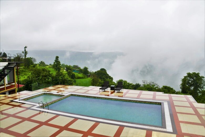 Hotel Regenta Place Green Leaf Mahabaleshwar