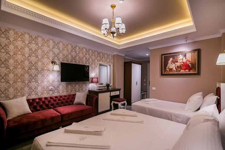 Legacy Hotel