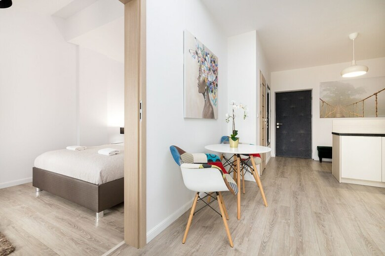 Panska Rondo Daszynskiego Apartment
