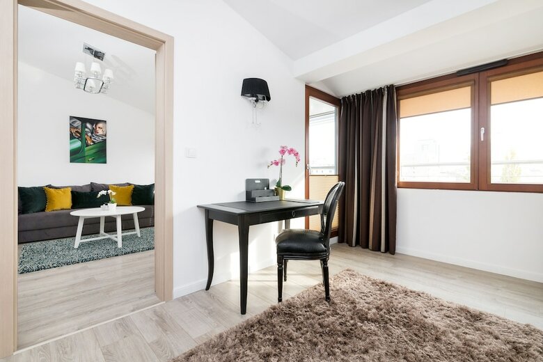 Panska Rondo Daszynskiego Apartment