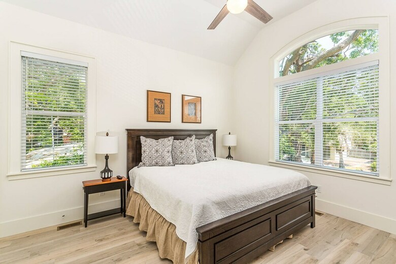 4323 13th Street By Hodnett Cooper