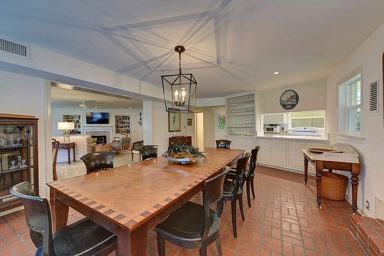 Apartamentos 233 Cedar Street By Hodnett Cooper