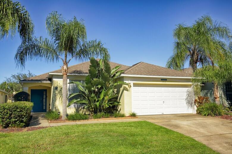 Pretty & Peaceful Golf Resort Gated Home W/ Pool