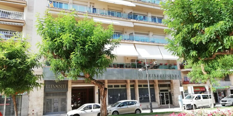 Apartamentos Queen Elisenda