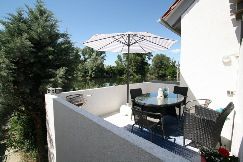 Maisonettewohnung Mit Gro�er Terrasse