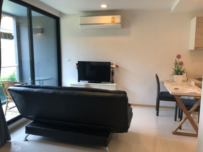 Acqua Condo Jomtien Beach Tlh