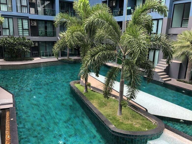 Acqua Condo Jomtien Beach Tlh