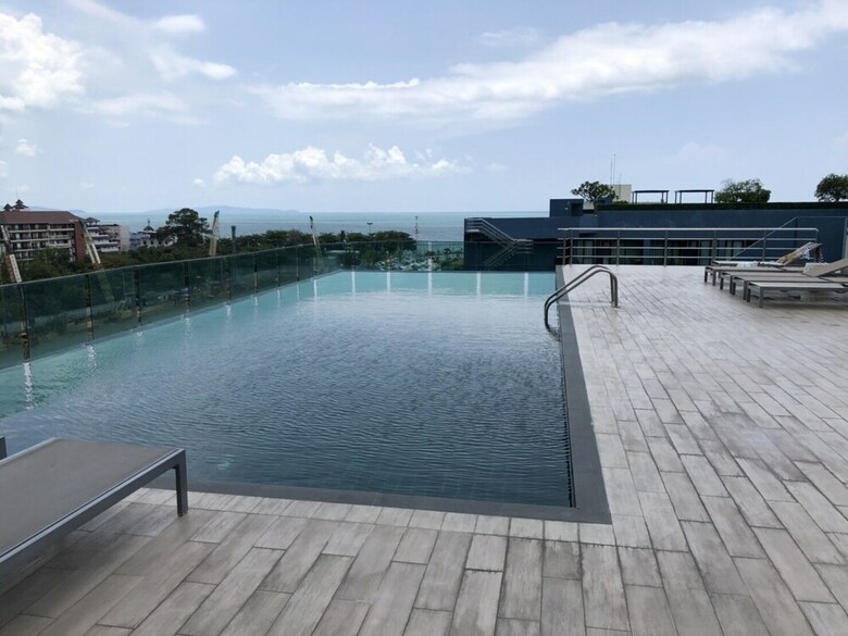 Acqua Condo Jomtien Beach Tlh