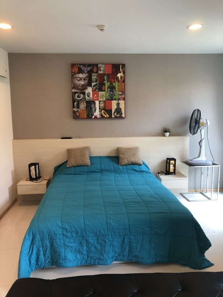 Acqua Condo Jomtien Beach Tlh