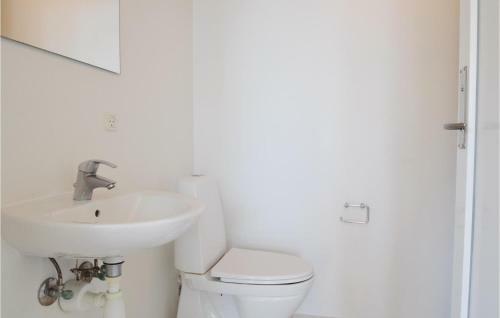 Holiday Home Kronens Have Tranek�r X
