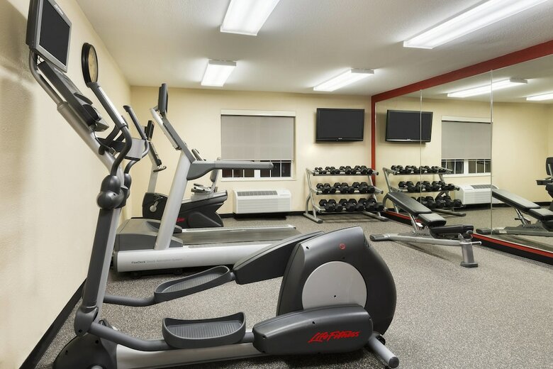 Hotel Towneplace Suites By Marriott Savannah Midtown