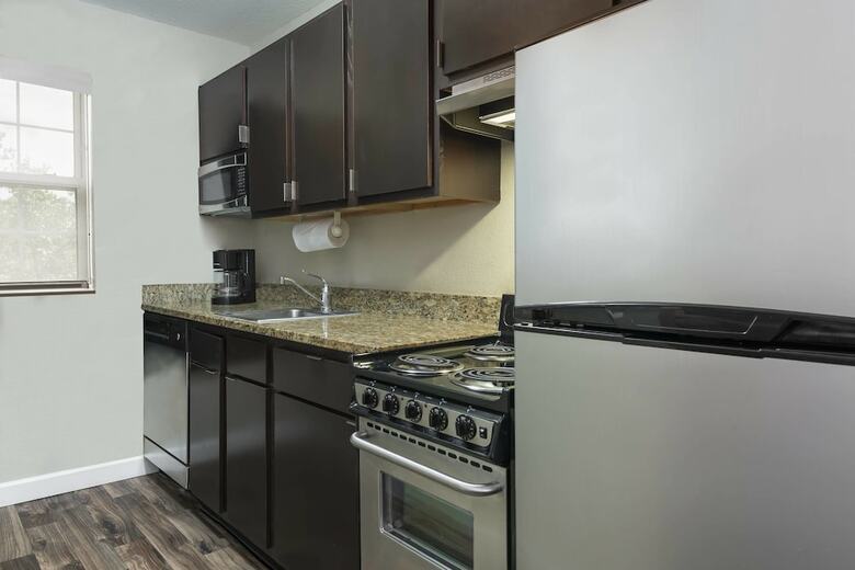 Hotel Towneplace Suites By Marriott Savannah Midtown