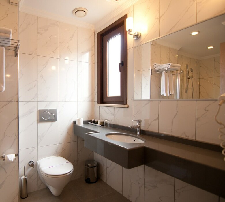 Seraglio Hotel & Suites
