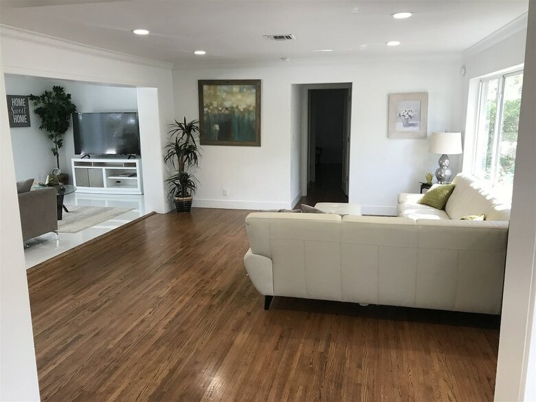 Luxe Miami Shores Home With Pool & Bbq