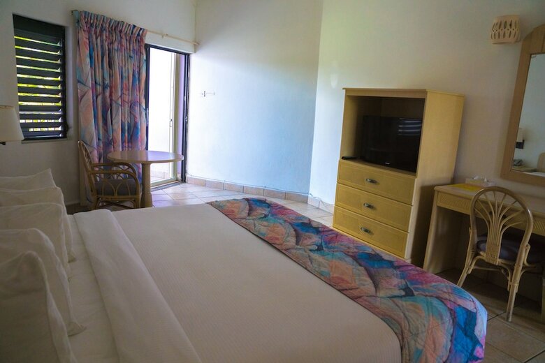 Hotel Allamanda Beach Resort