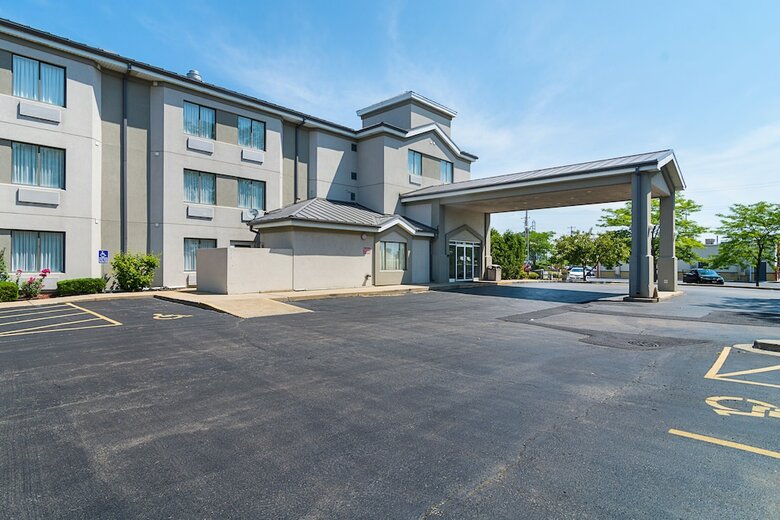 Hotel Sleep Inn Near Great Lakes Naval Base