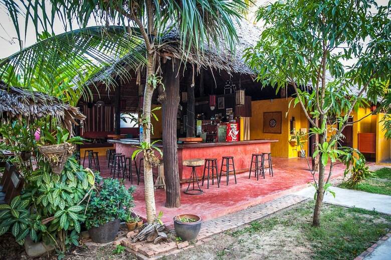 Hotel Lanta Pearl Beach Resort