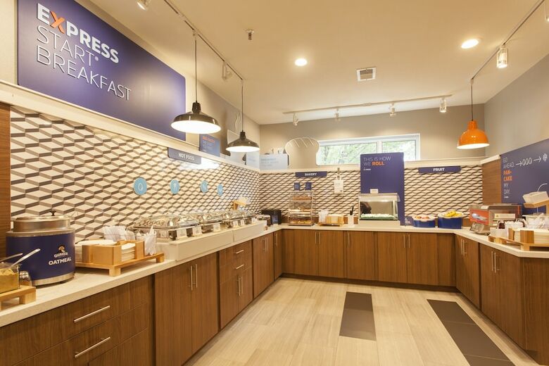 Hotel Holiday Inn Express And Suites Santa Fe