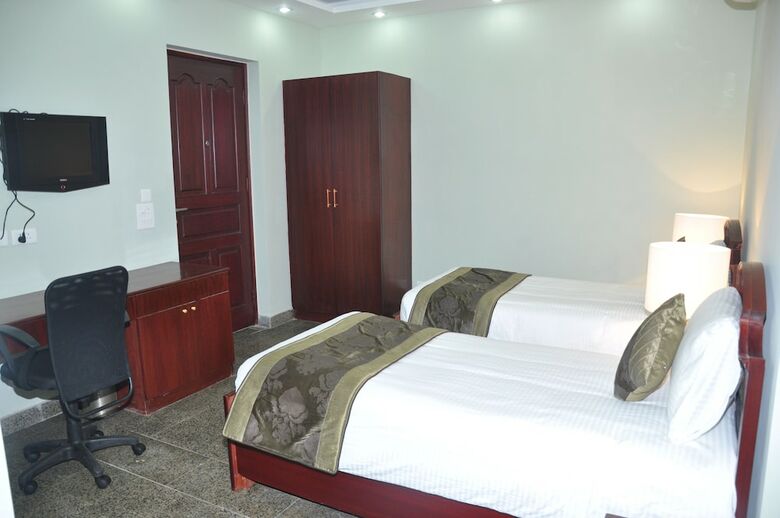 Hotel Forest Green