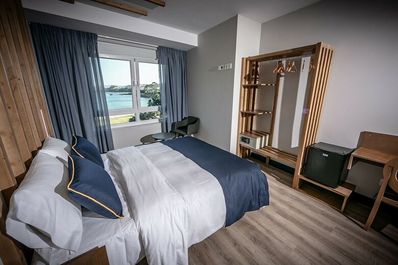 Hotel Playa De Camari�as