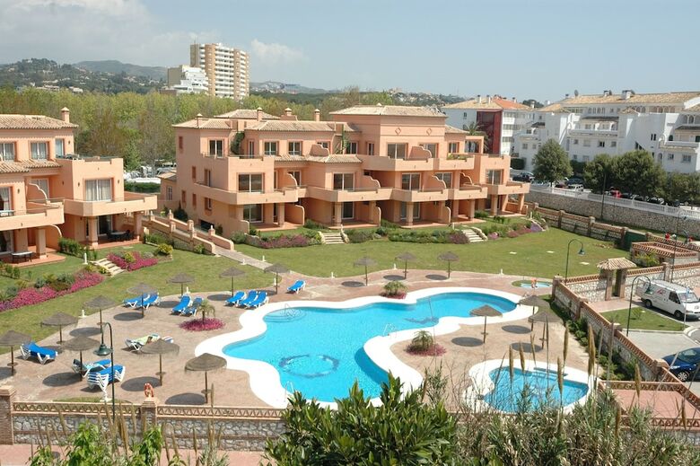 Aparthotel Marbella Beach Resort At Club Playa Real