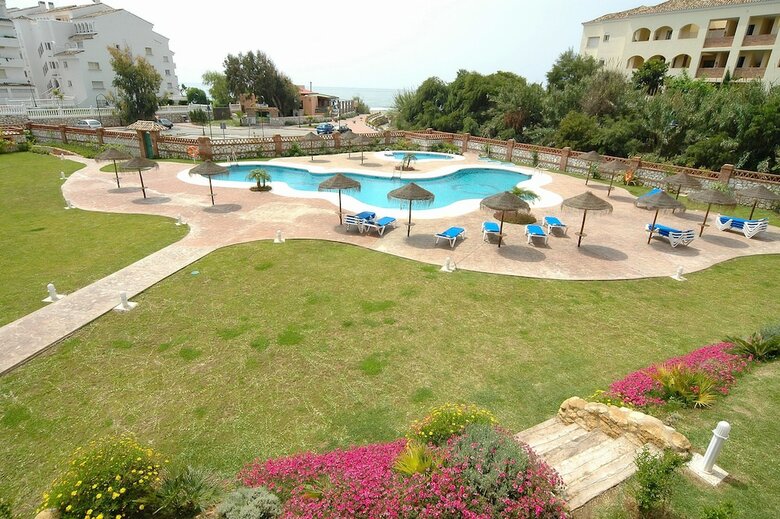 Aparthotel Marbella Beach Resort At Club Playa Real
