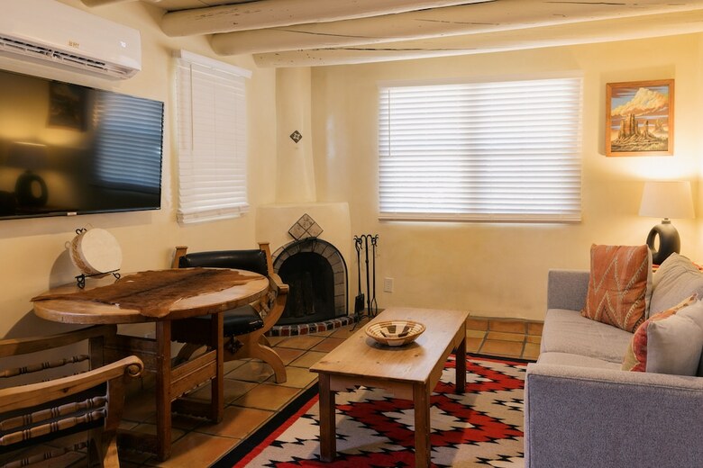 Pueblo Bonito Bed And Breakfast Inn