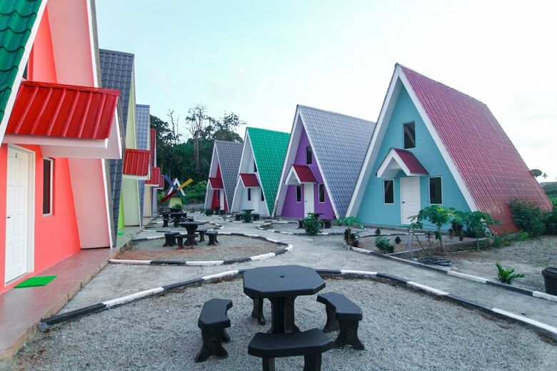 Hotel Oyo 89517 Little Tanjung Chalet