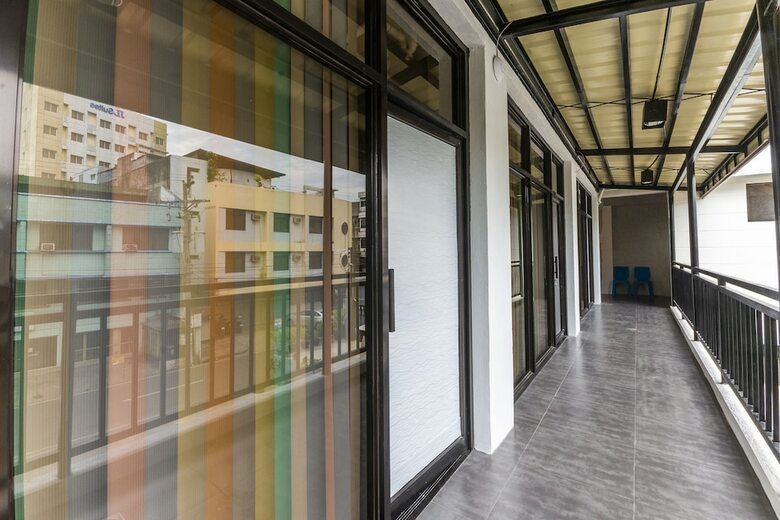 Oyo 476 Hedda Hotel
