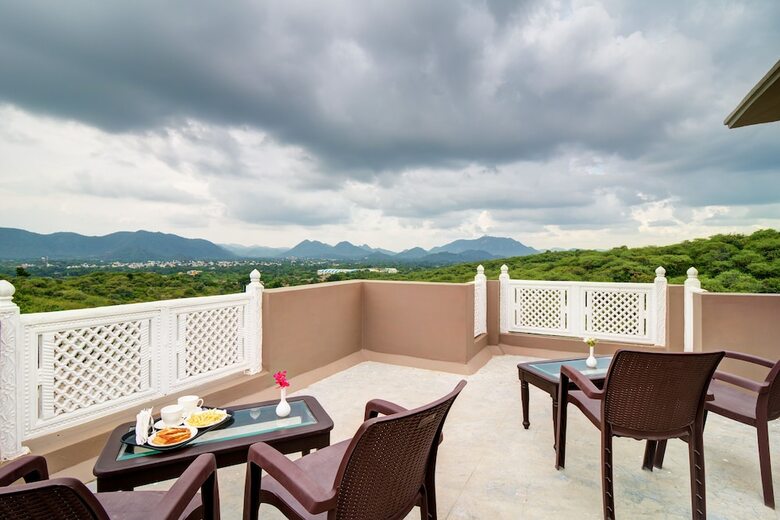 Hotel Mewar Mansion By Vista Rooms