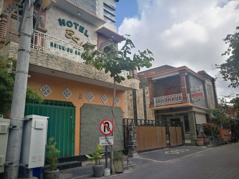 Hotel Oyo 2077 Batukaru Garden 3