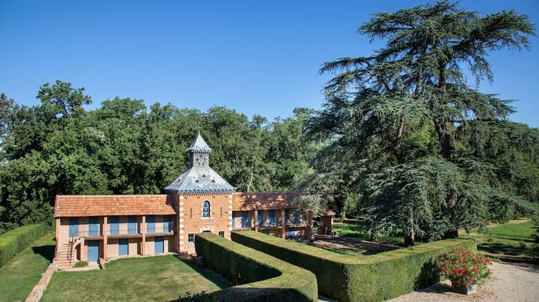 Hotel Domaine Du Buc  Les Gites de Prestige