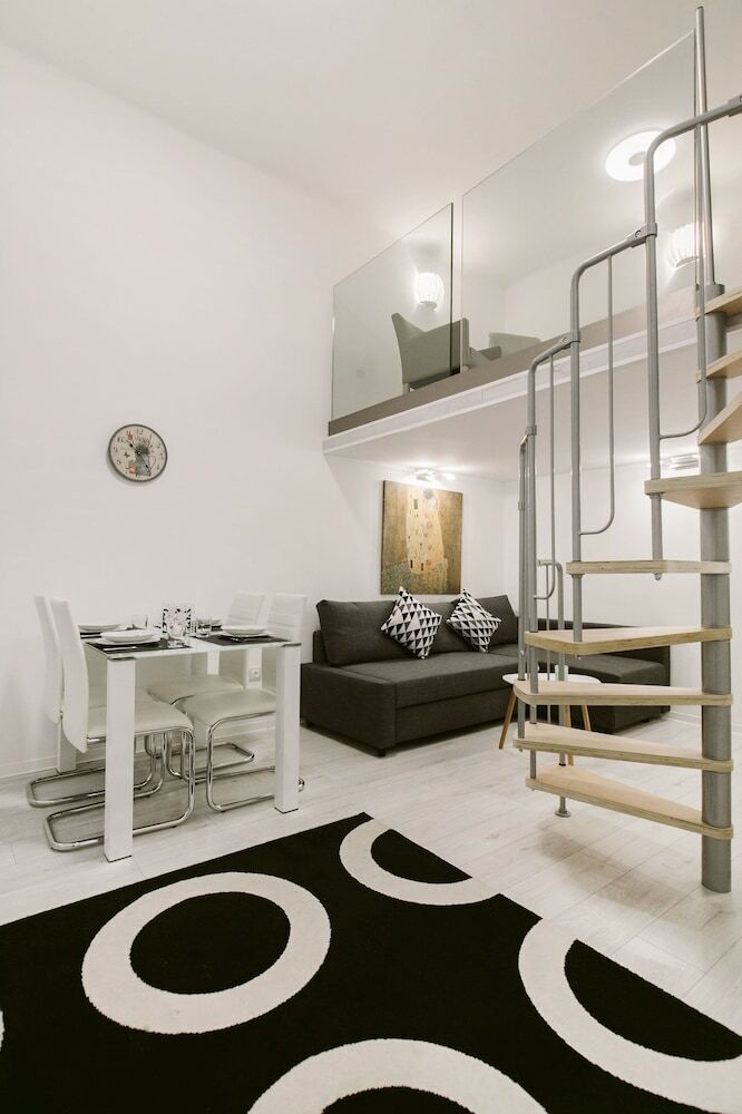 Lazar 18 Apartment