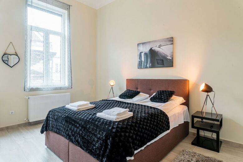 Kazinczy 11 Apartment