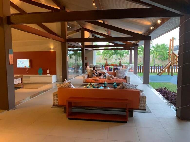 Apartamento Oka Beach Residence