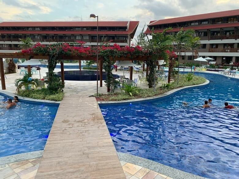 Apartamento Oka Beach Residence