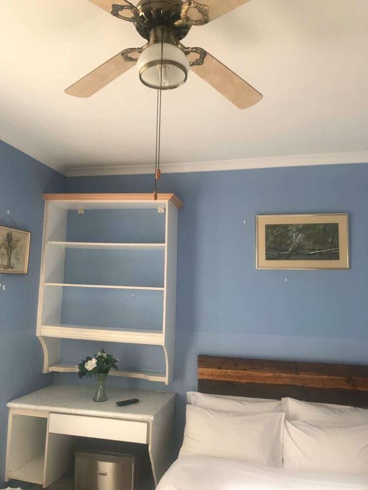 Hotel Drifters Haven Guest House