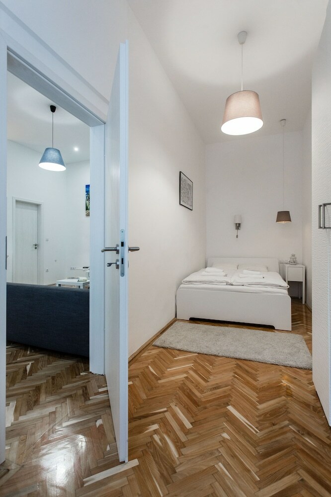 Rumbach 7 Apartment